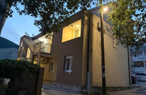 Podmaine Apartment | Apartmant Šofranac