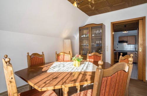 Bad Peterstal-Griesbach Apartment | Apartment 'Frechehof' with Mountain View, Shared Garden and Wi-Fi