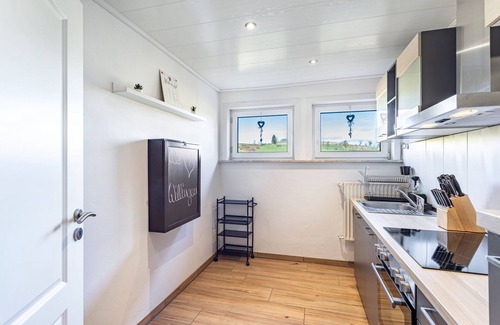 Usseln Apartment | Apartment 'Casa Alotto - Hirsch Suite' with Balcony and Wi-Fi