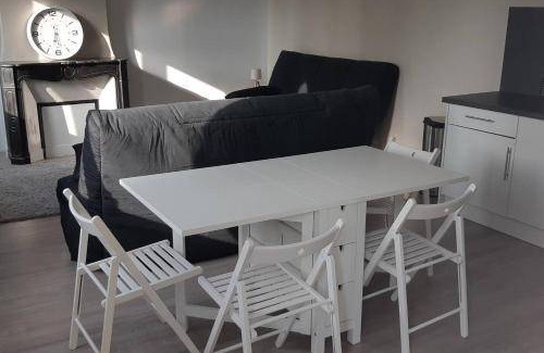 Caudebec-les-Elbeuf Apartment | Apartment ∙ 1 bedroom ∙ 6 guests