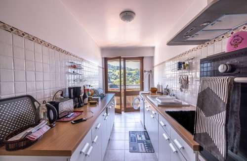 Saint-Gervais-les-Bains Apartment | Apartment "Paradiso" with Mountain View, Balcony & Wi-Fi