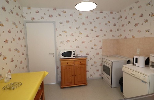 Saint-Vincent-de-Salers Apartment | Apartment Saint-Vincent-de-Salers, 3 bedrooms, 6 persons