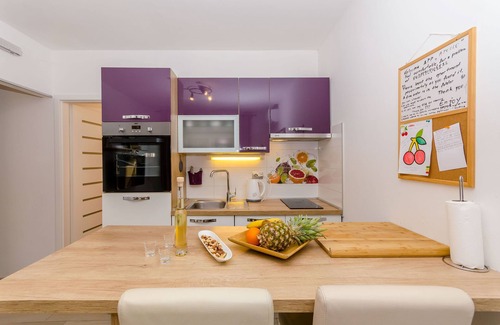 Zastrazisce Apartment | Apartments Apollo (59291-A2) - Zastrazisce - island Hvar