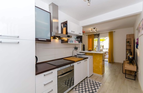 Zastrazisce Apartment | Apartments Apollo (59291-A3) - Zastrazisce - island Hvar
