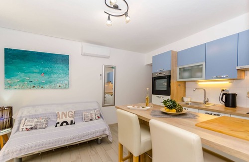 Zastrazisce Apartment | Apartments Apollo (59291-A1) - Zastrazisce - island Hvar