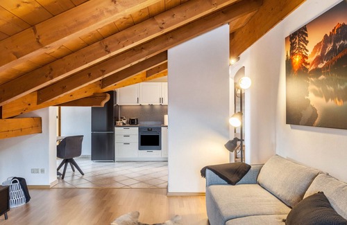 Garmisch-Partenkirchen Apartment | Apartment "Alpblick Zugspitze" with Mountain View, Balconies & Wi-Fi