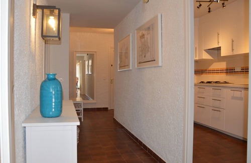 Calella de Palafrugell Apartment | Apartment with Pool and Tennis. Beaches and Village nearby.