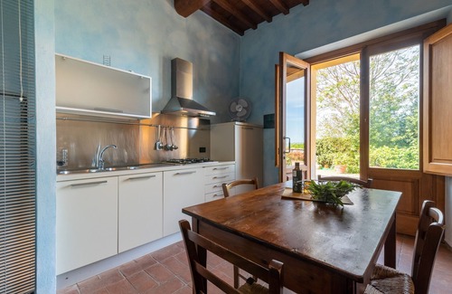 Castelfranco di Sopra Other | Apartment 'Cantina al Bellini' with Shared Pool & Wi-Fi
