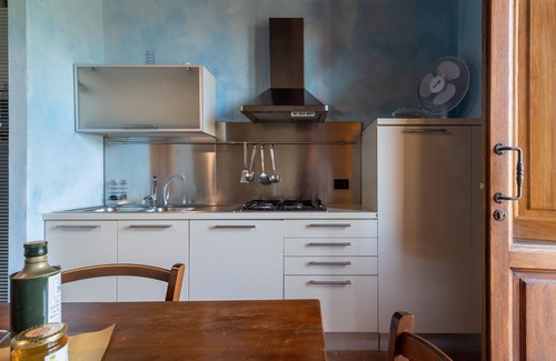 Castelfranco di Sopra Other | Apartment 'Cantina al Bellini' with Shared Pool & Wi-Fi