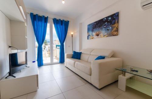 Villa Margi Apartment | Apartment window on the sea
