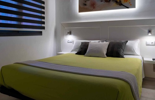 Olot Apartment | APARTMENT 1-2