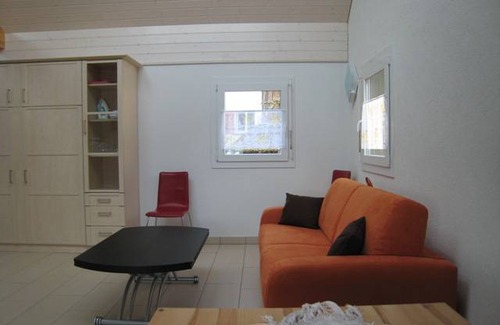 Vellerat Apartment | Apartment ∙ 1 bedroom ∙ 4 guests