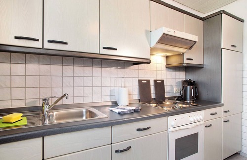Langenargen Apartment | Apartment '1' with Balcony and Wi-Fi