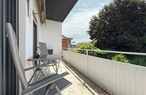 Langenargen Apartment | Apartment '1' with Balcony and Wi-Fi