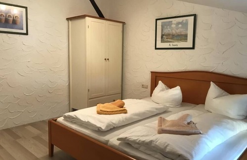 Kroepelin Other | Apartment 13 "Holiday apartment Ziegenheim on the farm"