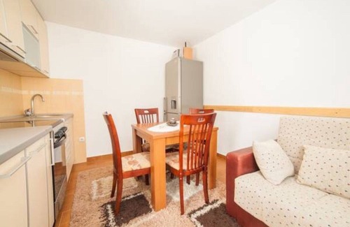 Prcanj Apartment | Apartment #2 - 1 Minute Walk From The Beach