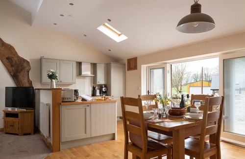 Eglwysbach Apartment | Apartment ∙ 2 bedrooms ∙ 4 guests