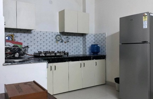 Sainik Farm Apartment | Apartment ∙ 2 bedrooms ∙ 4 guests