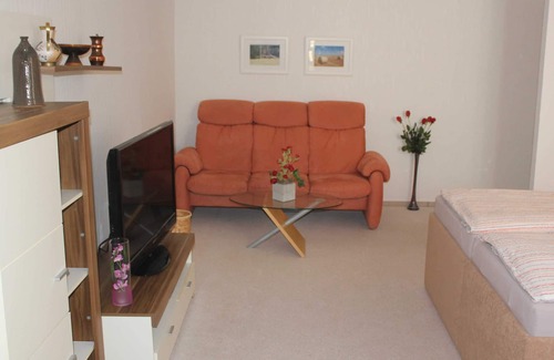 Guestrow Apartment | Apartment 2 - City-Apartment royshell