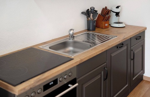 Kappel-Grafenhausen Apartment | Apartment '2' with Balcony and Wi-Fi