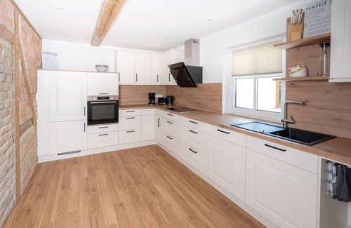 Hoyerswerda Apartment | Apartment 2 Helga - Burghof Apartments Hoyerswerda
