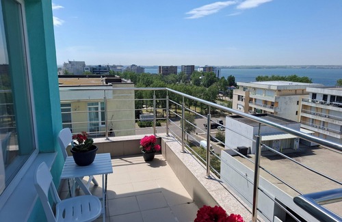 Constanta Apartment | Apartment 2 rooms, nearby the Sea and Beach, splendid view, WiFi, AC, TV.