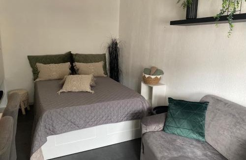 Nordend-Ost Apartment | APARTMENT 24h CHECK IN - MODERN APARTMENT - STUDIO IN GOOD LOCATED - KLEIN aber FEIN in METROPOLE FRANKFURT