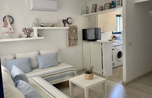 Binisafua House | Apartment 25 m from the sea