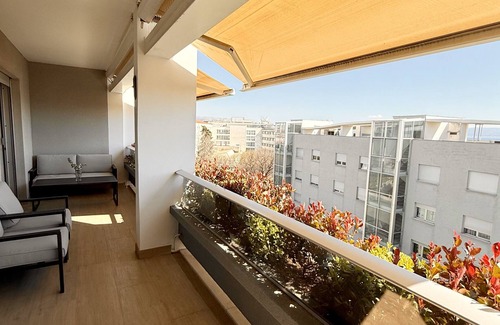 Bacvice Apartment | Apartment 2DLuxe - New Listing - Experienced host