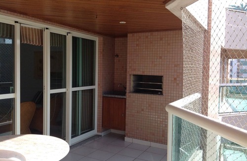 Riviera de Sao Lourenco Apartment | Apartment 3 bedr. being 2 suites with views to the sea and 50m of the sand