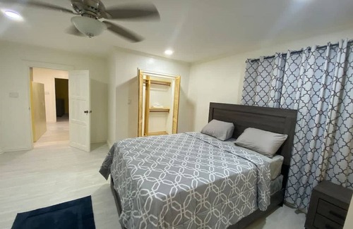 Georgetown Apartment | Apartment ∙ 3 bedrooms ∙ 6 guests
