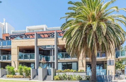 Cowes Apartment | Apartment ∙ 3 bedrooms ∙ 8 guests