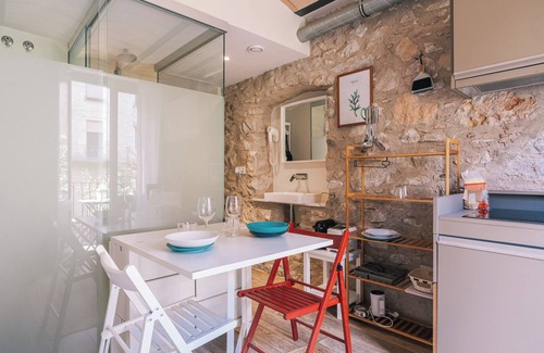 Old Town Apartment | Apartment '3 Ciprés' with Balcony, Wi-Fi and Air Conditioning