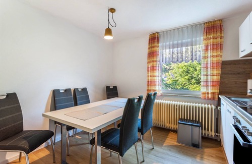 Usseln Apartment | Apartment '3 Kirsche' with mountain views, shared garden and Wi-Fi