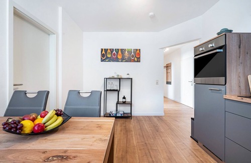 Rathmannsdorf Apartment | Apartment '3' with Shared Garden and Wi-Fi
