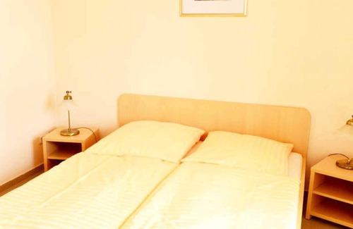 Weissenberg Apartment | Apartment 4 - 48sqm (2-4 people) - "Weichaer Hof" FBS Sonja Fritsch & Hagen Schmidt GbR