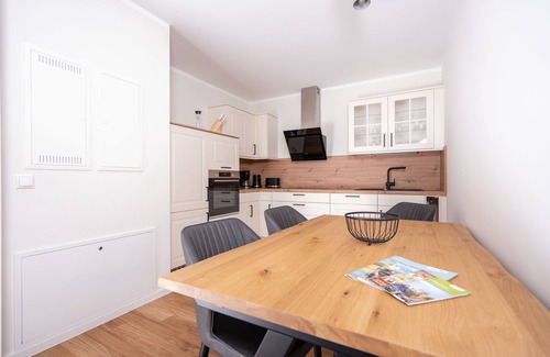 Hoyerswerda Apartment | Apartment 4 Carla - Burghof Apartments Hoyerswerda