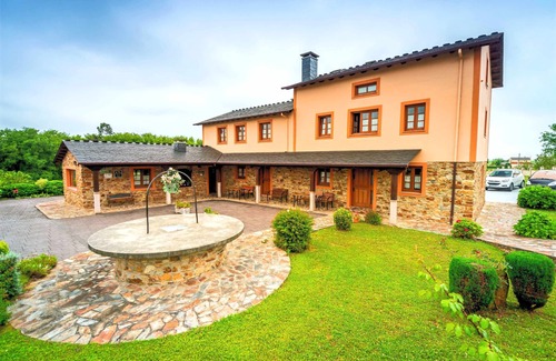 Serantes Apartment | Apartment 4: Family duplex with view