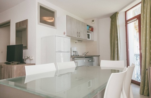 Allevard Apartment | Apartment 4 people Le Splendid d'Allevard | Hydrotherapy and 10km from the slopes