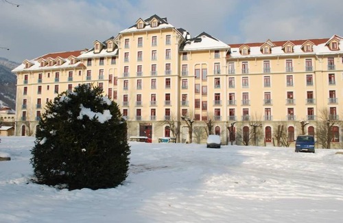 Allevard Apartment | Apartment 4 people Le Splendid d'Allevard | Hydrotherapy and 10km from the slopes