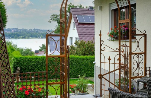 Moehnesee Apartment | Apartment '43qm' with Private Terrace and Wi-Fi