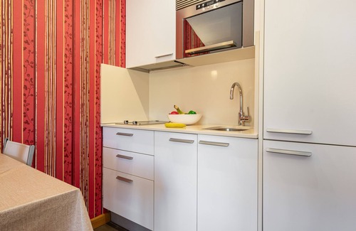 Cangas de Onis Apartment | Apartment '4ºb Apartamento Ático 2 Adultos' with Wi-Fi