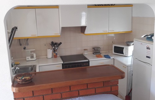 Montes de Alvor Apartment | Apartment 5 minutes from the beach, pool, AC, free parking, 400m from the airfield