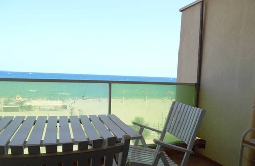 La Cote Radieuse Apartment | Apartment 5 people facing the Rose des Sables sea