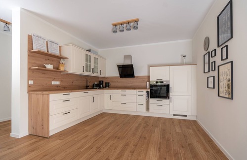 Hoyerswerda Apartment | Apartment 6 Achim - Burghof Apartments Hoyerswerda