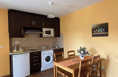 Panes Apartment | Apartment 6