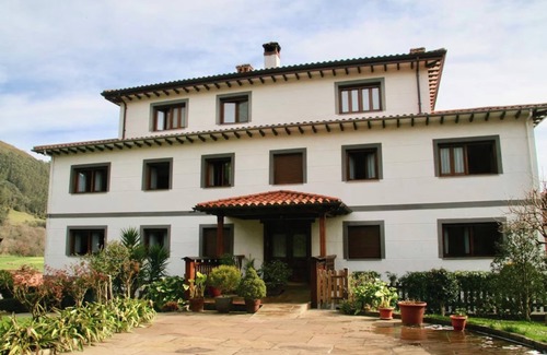 Panes Apartment | Apartment 6