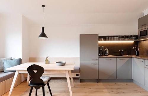 Riezlern Apartment | Apartment 6 with 1 bedroom and south-facing balcony - Strasser guest house