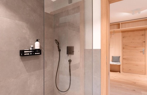 Riezlern Apartment | Apartment 6 with 1 bedroom and south-facing balcony - Strasser guest house