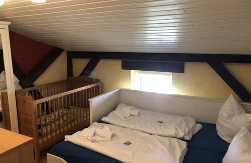 Kroepelin Other | Apartment 98 "Holiday apartment on the farm, Pumbas Reich"